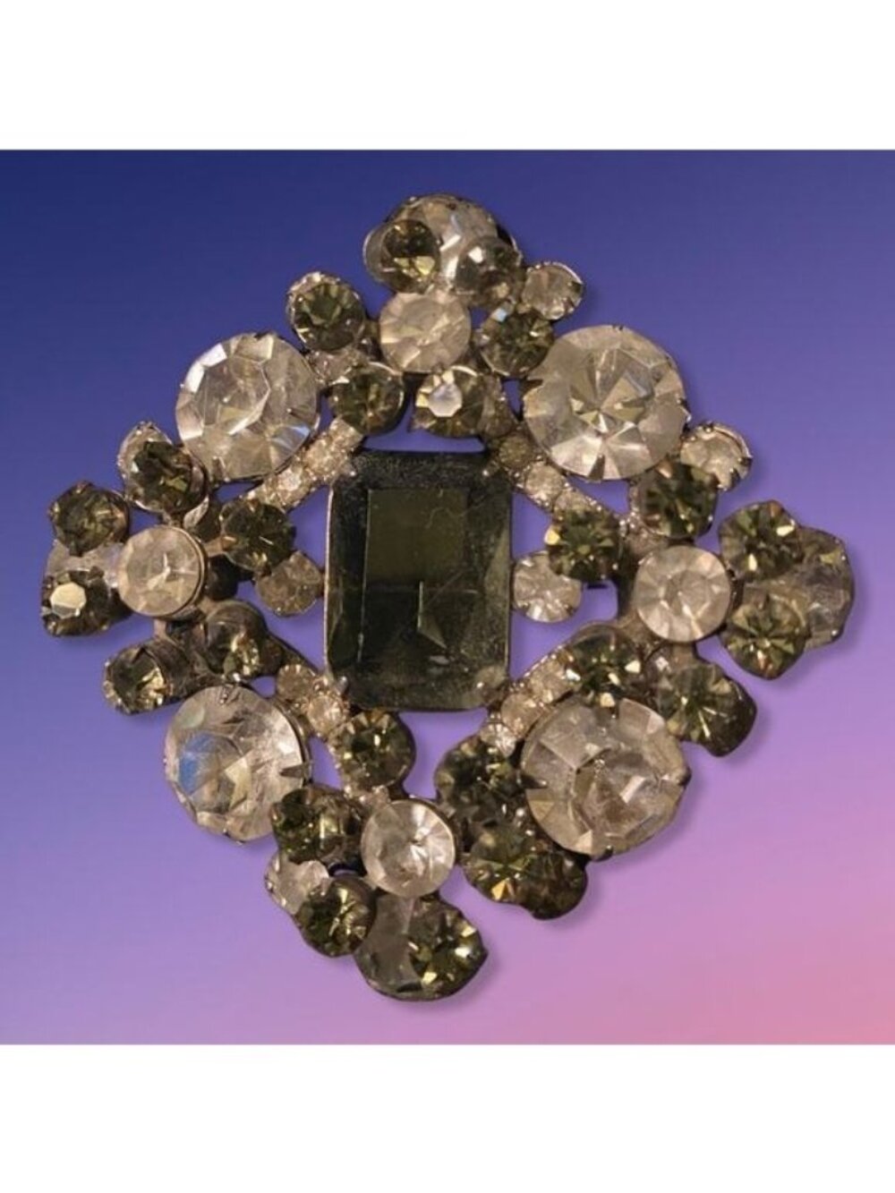 Juliana Style Smokey Gray Rhinestone Emerald Cut Brooch D&E Attributed Vintage